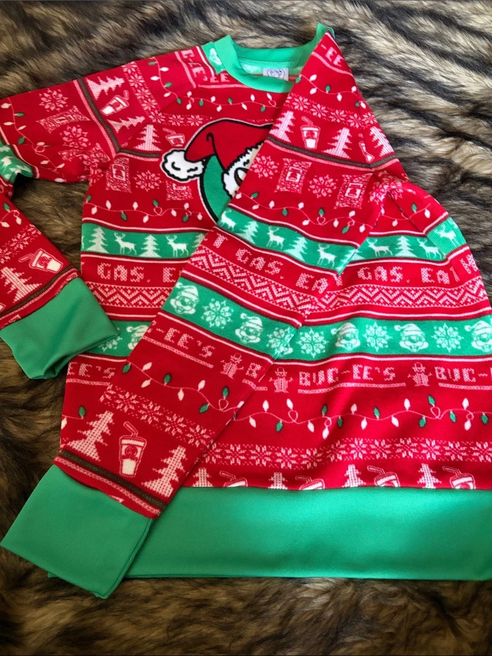 Unique and Rare Unisex Christmas Bucee's  Texas Christmas Sweater Size Small